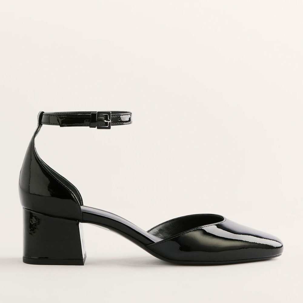 Brand new never worn reformation heels.